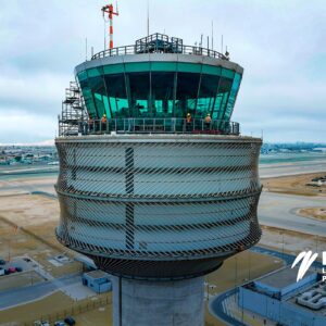 LAP culmina reemplazo de vidrios en nueva torre de control del Aeropuerto Jorge Chávez