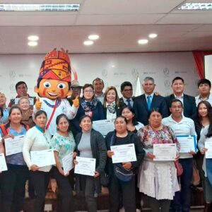 Más de 200 trabajadores de empresas turísticas de Ayacucho se capacitaron para mejorar sus servicios