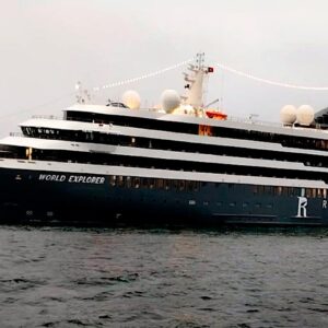 Trujillo: realizan control migratorio al primer crucero de temporada que arribó al puerto Salaverry