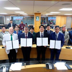 MTC y Gobierno Regional de Cusco firman convenios para mejorar la transitabilidad en la región