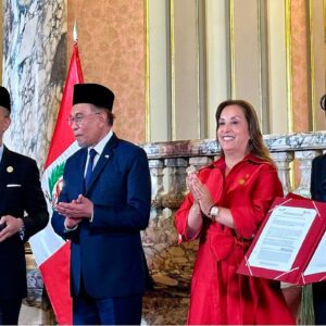 Cenfotur firma memorando de entendimiento con Taylor’s University de Malasia