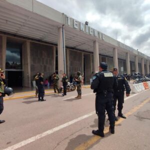 Turistas en Cusco sufren las consecuencias del paro: entre bloqueos y falta de transporte
