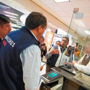 Investigan a inspector de Migraciones vinculado a red criminal que operaría en Aeropuerto Jorge Chávez
