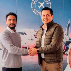 JetSmart y La Blanquirroja firman alianza para alentar a Perú en sus principales encuentros