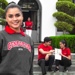 Cenfotur abre proceso de admisión 2025-I con 50% de descuento en todas sus carreras