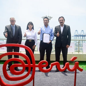 Gobierno entrega al Megapuerto de Chancay la licencia de uso de la Marca Perú