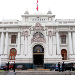 Congreso aprobaría mañana ampliar la reducción del IGV para hoteles y restaurantes hasta el 2027