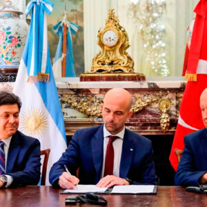 Argentina y Turquía firman acuerdo bilateral para incrementar vuelos y atraer nuevas líneas aéreas