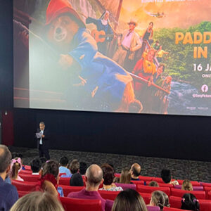 Singapur: proyección especial de la película “Paddington in Peru” reunió a más de 350 asistentes
