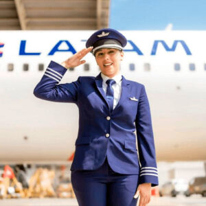 Latam destaca significativos avances en políticas de inclusión para llevar más mujeres a la industria aérea