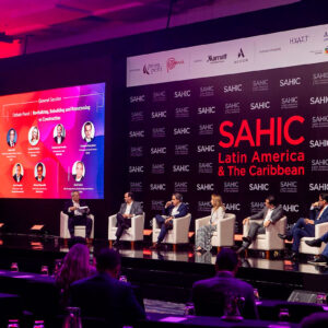 SAHIC 2025 reúne a principales líderes hoteleros de la región en Río de Janeiro