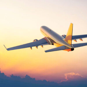 Aerolíneas suspenden vuelos a Medio Oriente por conflicto entre Irán, Israel y EE.UU.