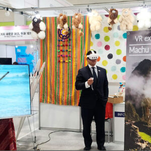 Coreanos visitan virtualmente Machu Picchu durante Feria Internacional de Turismo de Seúl 2025