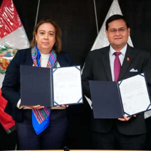 Mincetur y Gobierno Regional de Lambayeque firman convenio para fortalecer CITE Sipán
