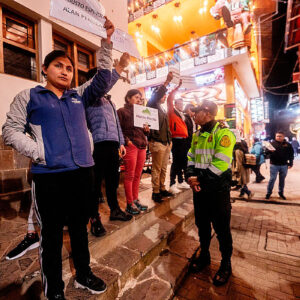 Machu Picchu refuerza control de transfers turísticos en zona de llegada de trenes