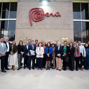 Nueva ministra Teresa Mera se reúne con gremios de turismo para coordinar acciones prioritarias del sector