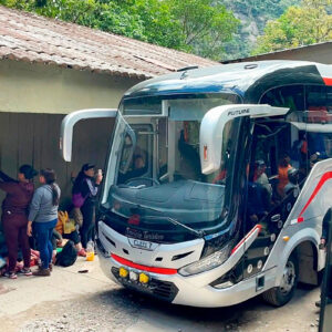 Cusco: culpan a Municipalidad de Urubamba por caos en transporte turístico hacia Machu Picchu