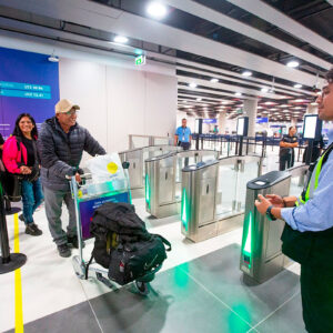 Perú y Panamá firman acuerdo para eliminar doble control de seguridad en vuelos de conexión