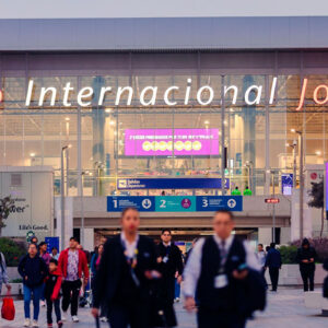 Gremios de turismo piden revisar nueva TUUA de transferencia y solicitan suspensión antes de su aplicación