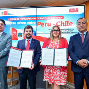Canatur saluda firma de memorándum de entendimiento en transporte aéreo entre Perú y Chile