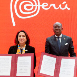 Perú y República Dominicana sellan alianza estratégica por un turismo más competitivo, innovador y sostenible