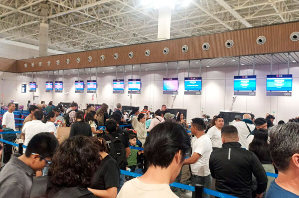 Aeropuerto Jorge Chávez: corte de internet por varias horas afectó a decenas de pasajeros