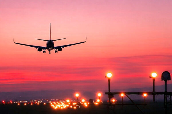 Aprueban criterios para proceso de liberalización del transporte aéreo internacional