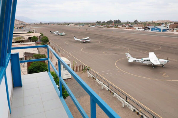 Ica: evalúan futuro de la gestión administrativa y financiera del aeródromo de Nasca