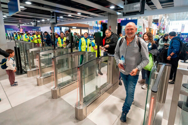 Llegada de turistas extranjeros al Perú creció 3% en enero de 2026