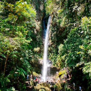San Martín inicia estudios para mejorar servicios turísticos en la Catarata de Ahuashiyacu