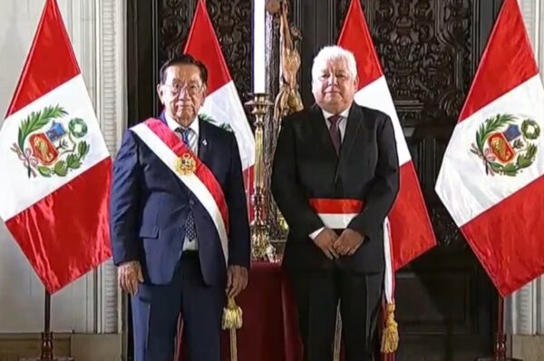 Berthin Gómez Vela jura como nuevo ministro de Comercio Exterior y Turismo
