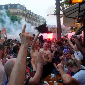 Disturbios en París tras triunfo del PSG ante el Arsenal en final de la Champions League