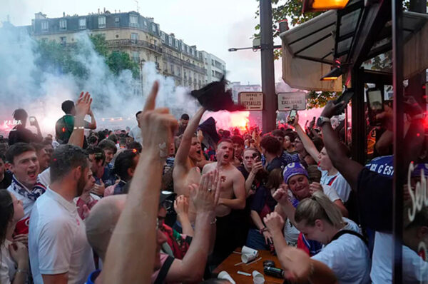 Disturbios en París tras triunfo del PSG ante el Arsenal en final de la Champions League