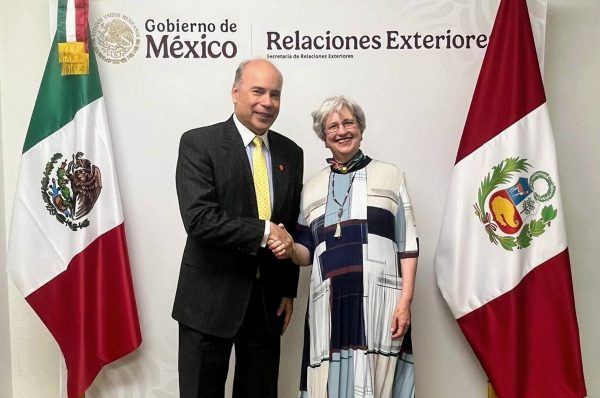 Perú pide a México eliminar visa para turistas peruanos y advierte impacto en flujo de viajeros