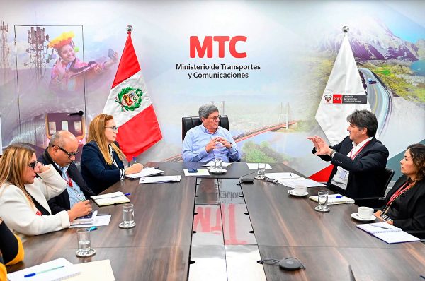 MTC y LAP coordinan acciones para atraer nuevas aerolíneas y rutas al Perú