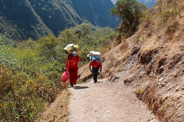 Apavit pide reforzar seguridad en rutas turísticas de Cusco tras muerte de dos porteadores