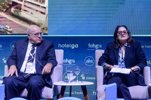 Ahora Perú destaca aporte de la gastronomía al turismo peruano en Hotelga 2026