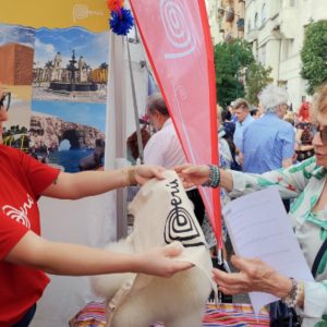 Perú promueve su riqueza cultural y turística en “Picnic de Pozsony” 2026 de Budapest