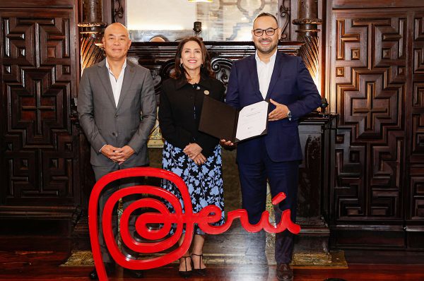 PromPerú otorga la Marca Perú a restaurante limeño Casa Tambo