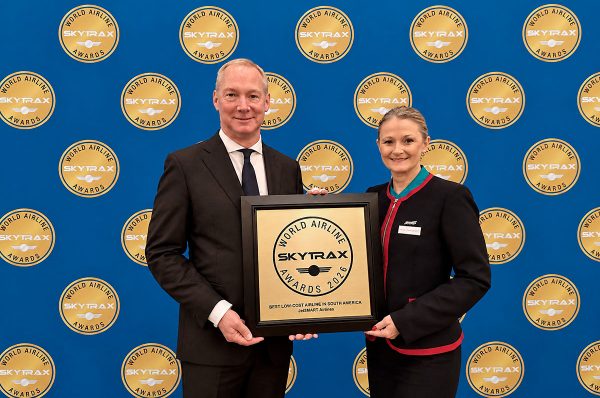 JetSmart suma su cuarto reconocimiento Skytrax como la mejor aerolínea low-cost de Sudamérica
