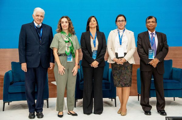 Perú presenta a inversionistas internacionales proyecto del Tercer Grupo de Aeropuertos Regionales