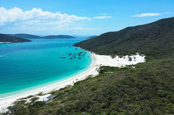 Embratur invita a turistas peruanos a descubrir las playas de Brasil certificadas con Bandera Azul