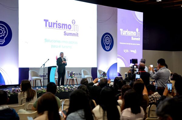 Tecnología, inteligencia artificial y datos transforman la manera de hacer turismo en Perú